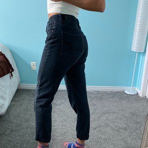 AE Vintage Hi-Rise Mom Jeans